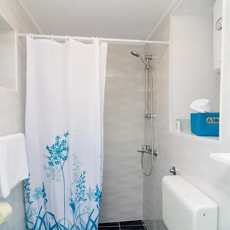 & Lino 두브로브니크