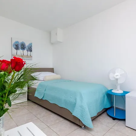 게스트하우스 & Lino 두브로브니크